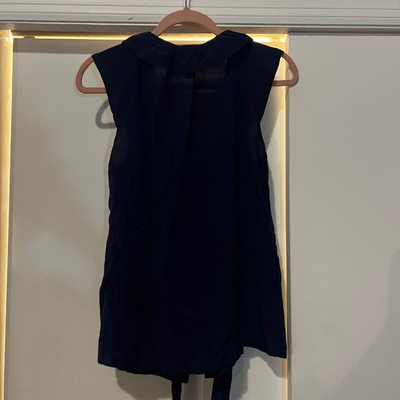 Silk Banana Republic Blouse - Picture 5 of 5